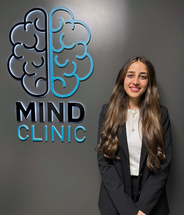 Dr. Leen Amro, MD
Care Coordinator | Mind Clinic